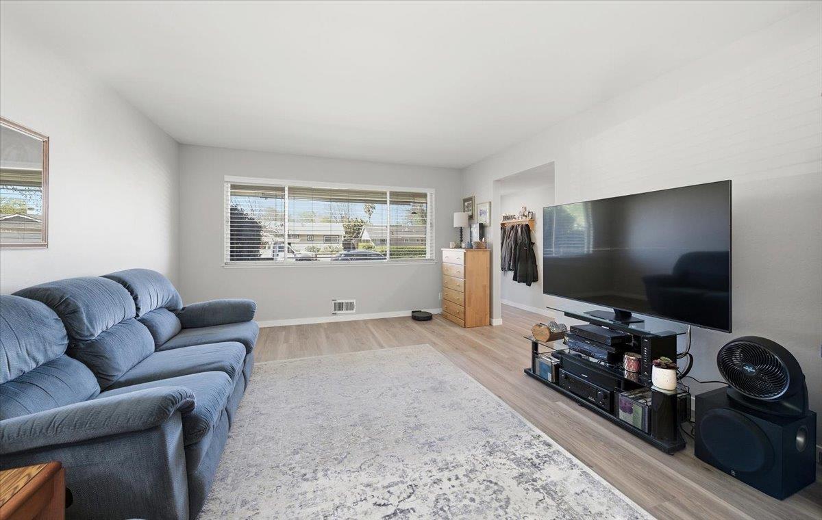 1106 Boynton Avenue 1106