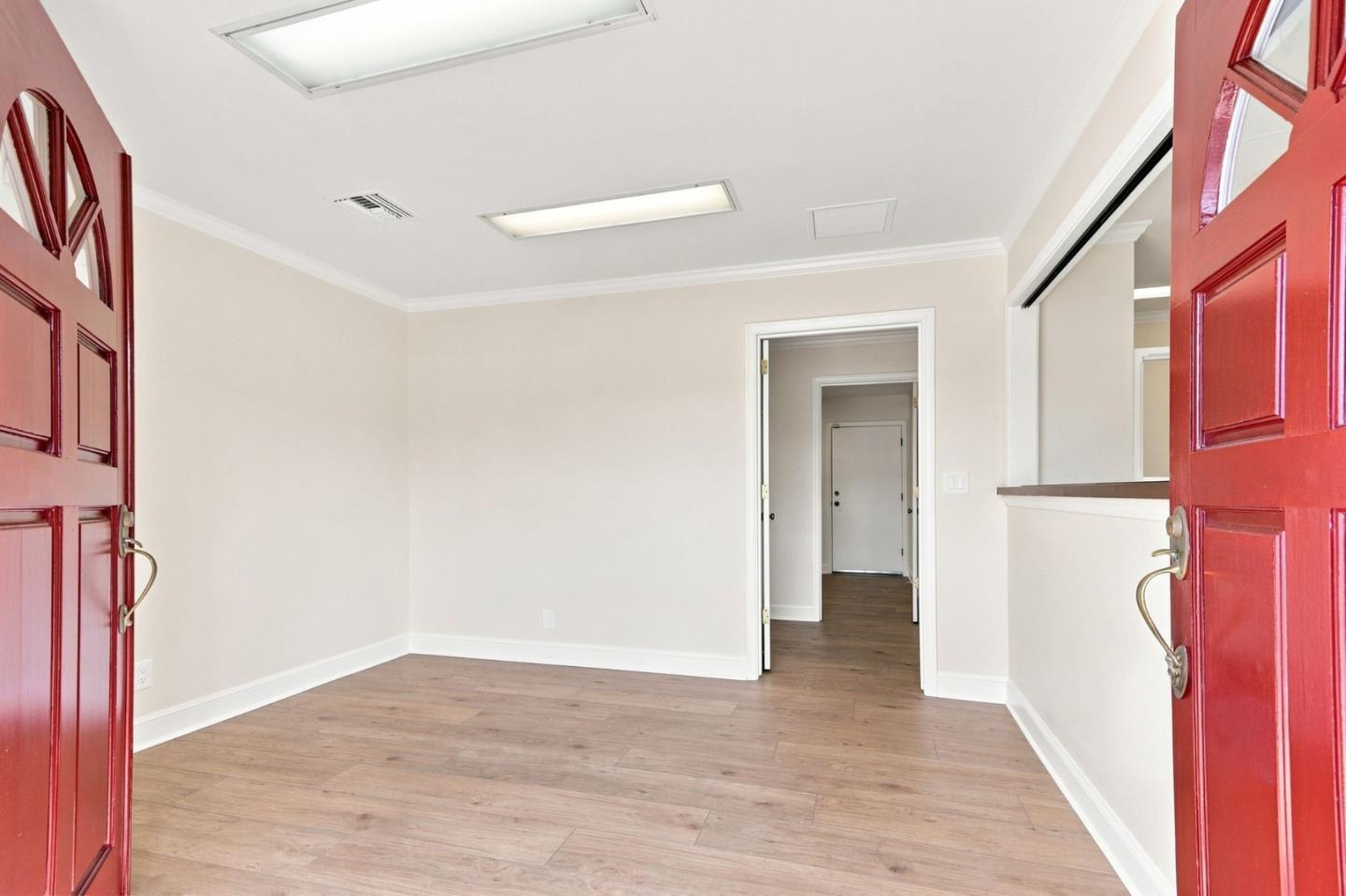 843 Malone Road
