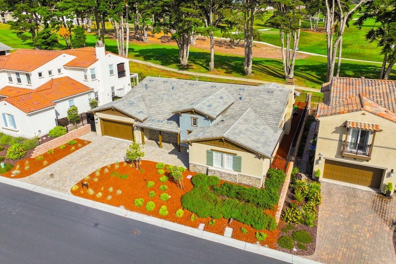 1790 Links Drive