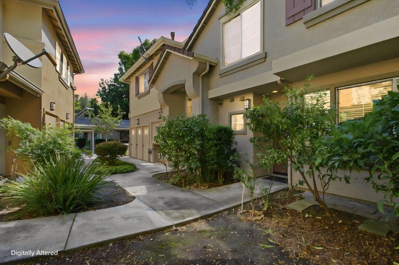 388 Ribbonwood Avenue