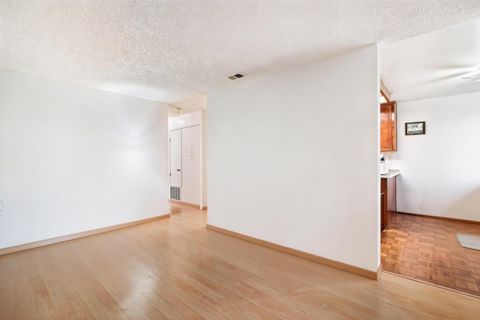 Tiny photo for 2599 Easton Lane #109, San Jose, CA 95133 (MLS # ML82040723)
