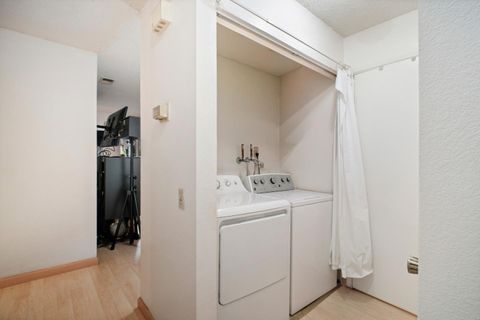 Tiny photo for 2599 Easton Lane #109, San Jose, CA 95133 (MLS # ML82040723)