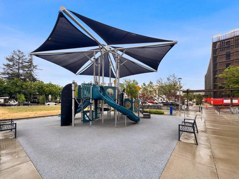 Tiny photo for 2599 Easton Lane #109, San Jose, CA 95133 (MLS # ML82040723)