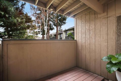 Tiny photo for 2599 Easton Lane #109, San Jose, CA 95133 (MLS # ML82040723)