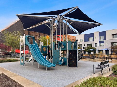 Tiny photo for 2599 Easton Lane #109, San Jose, CA 95133 (MLS # ML82040723)
