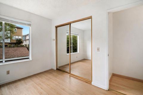 Tiny photo for 2599 Easton Lane #109, San Jose, CA 95133 (MLS # ML82040723)