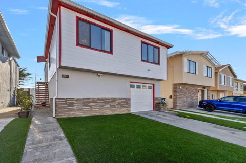 Tiny photo for 257 San Fernando Way, DALY CITY, CA 94015 (MLS # ML82029344)