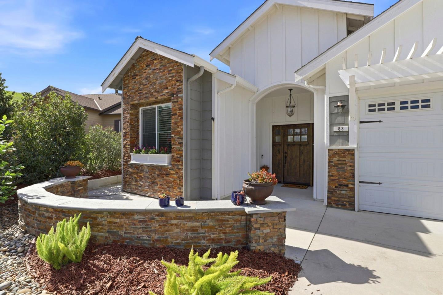 83 San Antonio Street