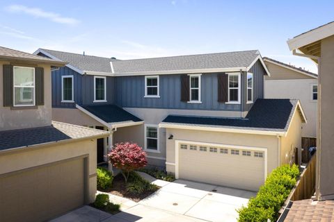 Photo of 2360 Aerostar Way, SACRAMENTO, CA 95834 (MLS # ML82041955)