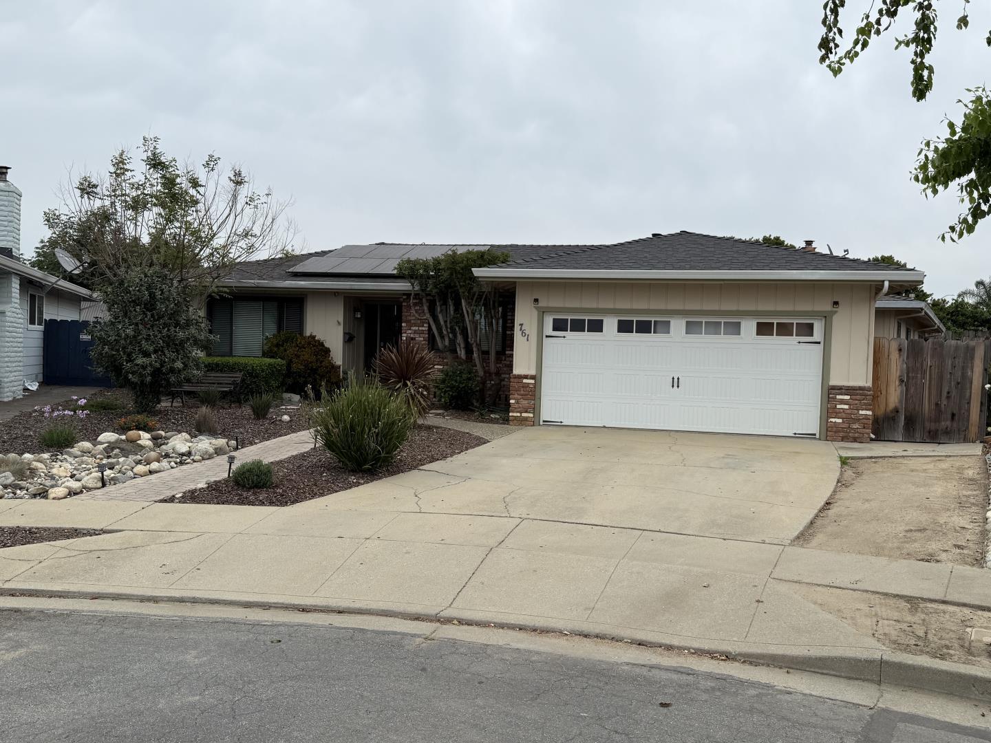 761 Atherton Circle