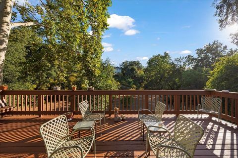 Tiny photo for 15292 Stratford Court, Monte Sereno, CA 95030 (MLS # ML82015687)