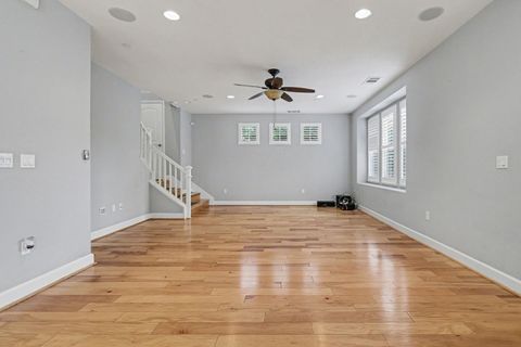 Tiny photo for 568 Selby Lane, LIVERMORE, CA 94551 (MLS # ML82029968)