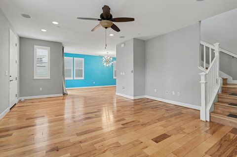 Tiny photo for 568 Selby Lane, LIVERMORE, CA 94551 (MLS # ML82029968)