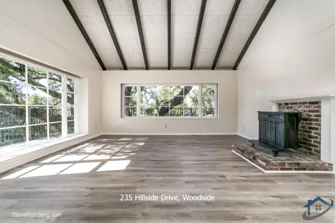 235 Hillside Drive, Woodside, CA 94062 - #: ML82032924