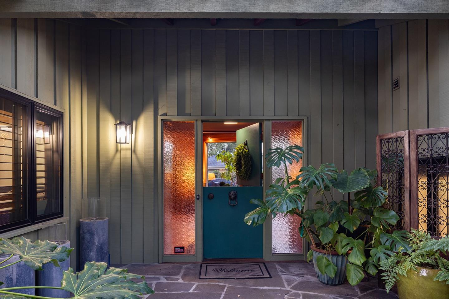 24572 Guadalupe Street