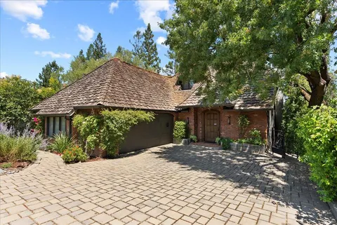 28 Glen Ridge Avenue, Los Gatos, CA 95030 - #: ML81989695