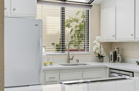 Tiny photo for 153 California Avenue #F215, PALO ALTO, CA 94306 (MLS # ML82027537)