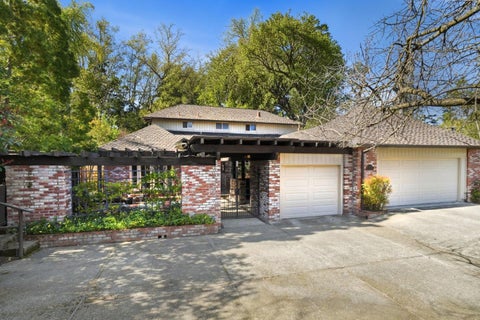 Photo of 16345 Alexander Avenue, MONTE SERENO, CA 95030 (MLS # ML82037329)
