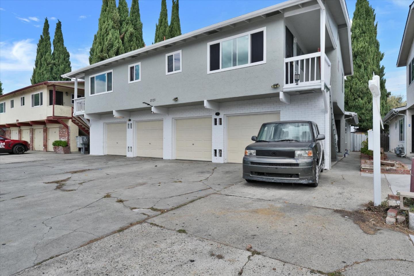 2131 Main Street