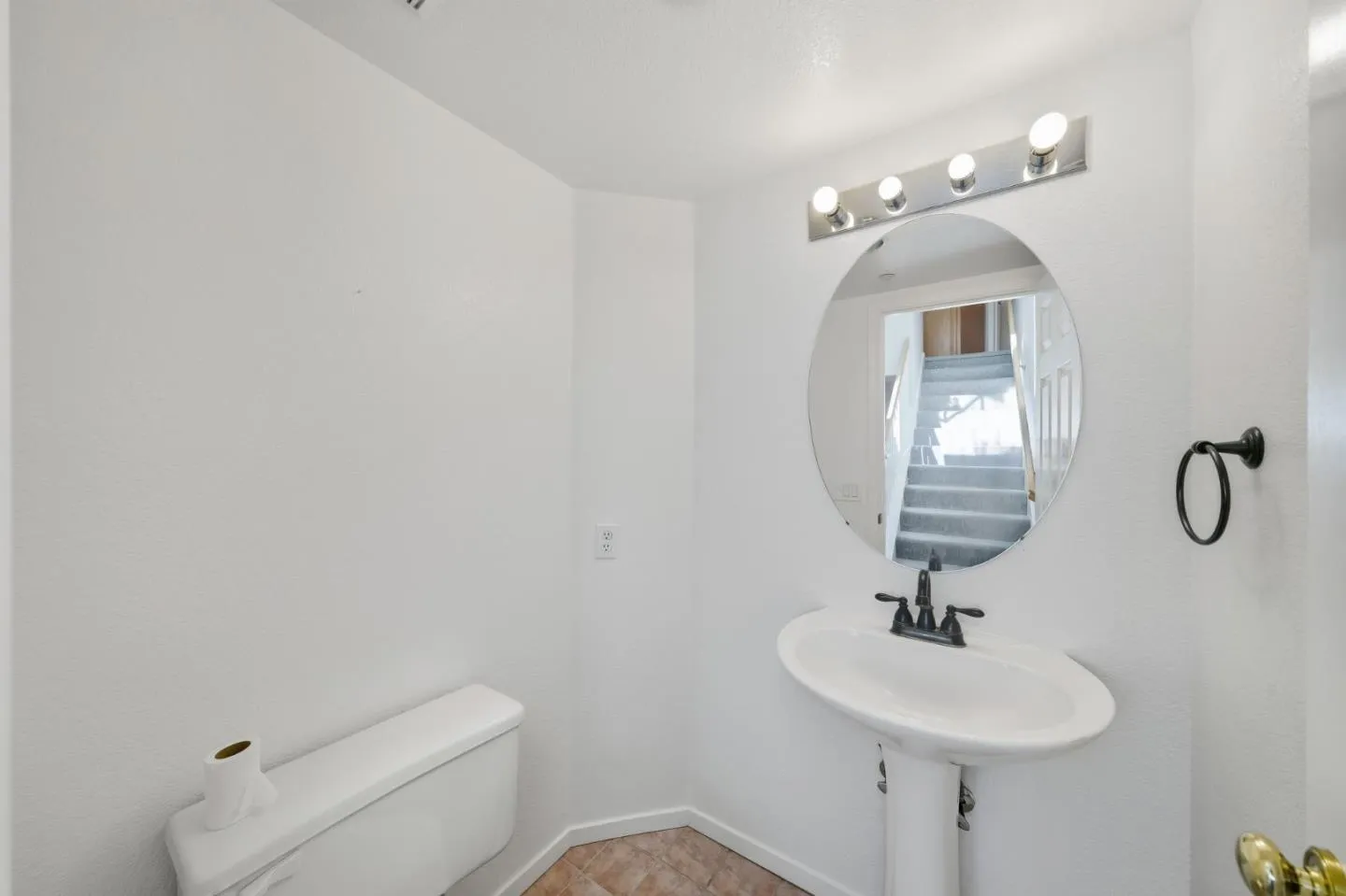 Dublin, California 94568, United States, 3 Bedrooms Bedrooms, ,3 BathroomsBathrooms,Residential,Active,151924