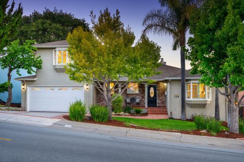 Photo of 128 42nd Avenue, SAN MATEO, CA 94403 (MLS # ML82024243)