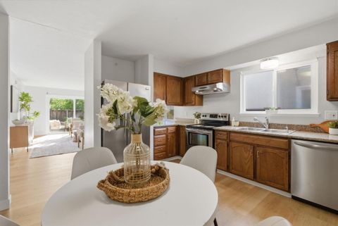 Tiny photo for 931 Hamilton Avenue, MILPITAS, CA 95035 (MLS # ML82045807)