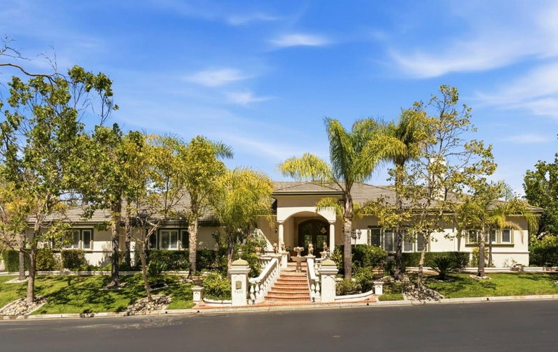 5600 Country Club Parkway
