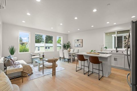 Tiny photo for 186 W Rincon Avenue, CAMPBELL, CA 95008 (MLS # ML82030264)