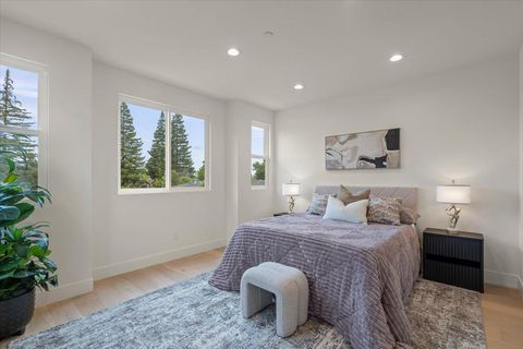 Tiny photo for 186 W Rincon Avenue, CAMPBELL, CA 95008 (MLS # ML82030264)