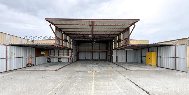 6-B-9 Port-a-Port Hangar Oakland Airport N Field
