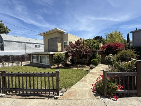 Photo of 1257 Magnolia AVE, San Carlos, CA 94070 (MLS # ML82060513)