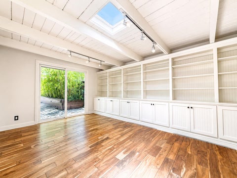 Tiny photo for 1257 Magnolia AVE, San Carlos, CA 94070 (MLS # ML82060513)