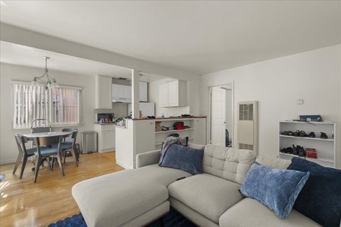 Tiny photo for 2801 College Avenue, BERKELEY, CA 94705 (MLS # ML82033850)