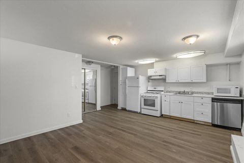 Tiny photo for 2801 College Avenue, BERKELEY, CA 94705 (MLS # ML82033850)