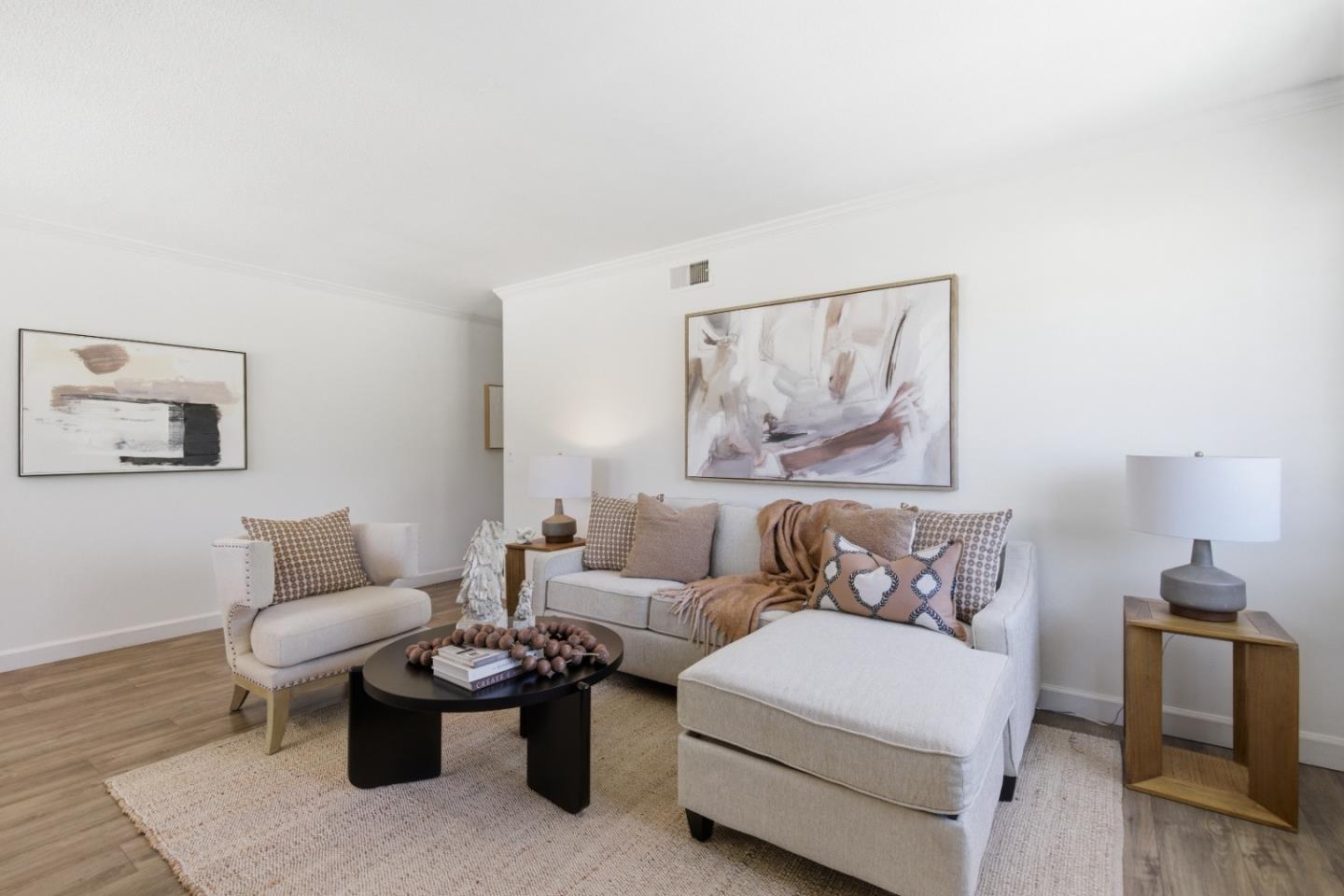 2281 Samaritan Drive 4