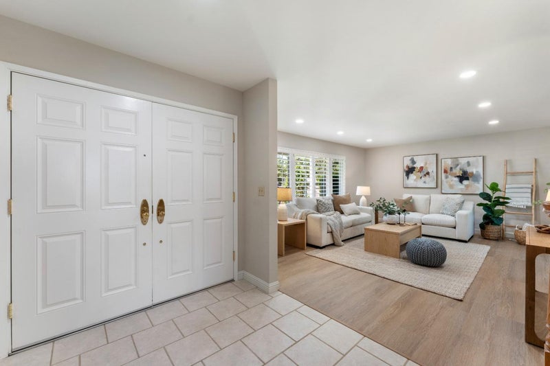 6694 Heathfield Drive