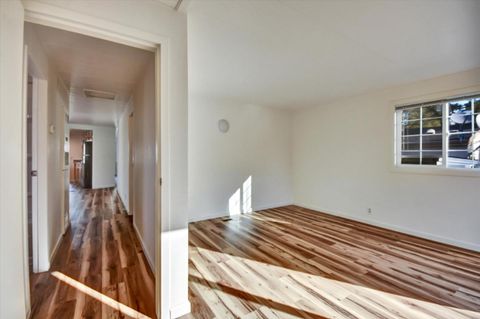 Tiny photo for 17 Pepperwood Way #17, SOQUEL, CA 95073 (MLS # ML82034313)