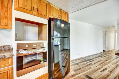 Tiny photo for 17 Pepperwood Way #17, SOQUEL, CA 95073 (MLS # ML82034313)