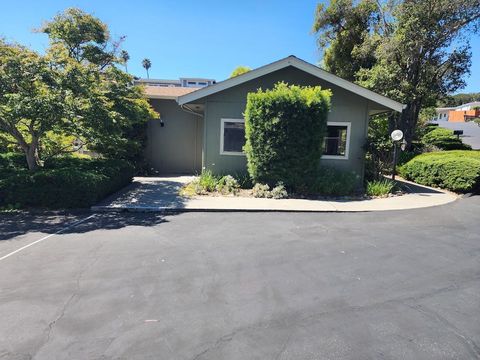 Tiny photo for 17 Pepperwood Way #17, SOQUEL, CA 95073 (MLS # ML82034313)