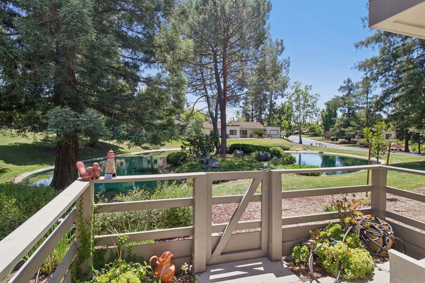 6139 Montgomery Place