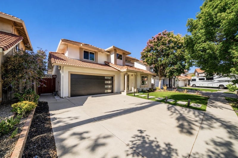 2199 Cunningham Court