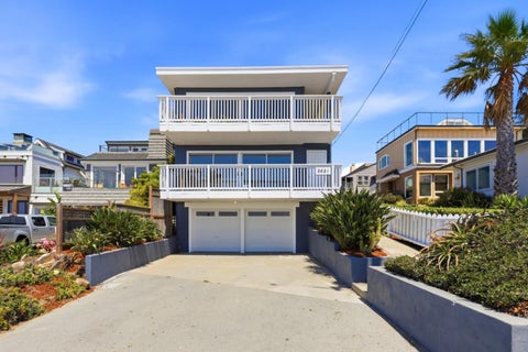 Photo of 2621 E Cliff Drive, SANTA CRUZ, CA 95062 (MLS # ML82058293)