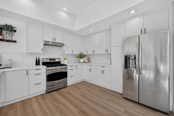 3281 BERRYESSA ST APT 3, PALO ALTO, CA 94303 - Image de03a6da413992dab1eca1a53a6a6c4b/1274864676