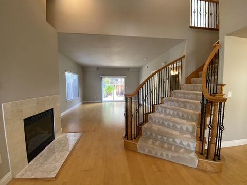 Tiny photo for 434 Cypress Avenue, San Jose, CA 95117 (MLS # ML82035276)