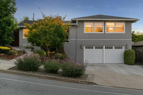 2874 Mcgarvey Avenue, Redwood City, CA 94061 - #: ML82053438