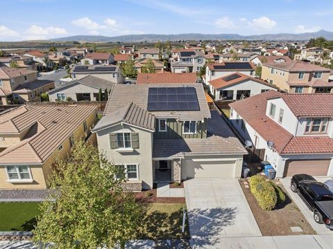 1530 Central Avenue Hollister CA 95023