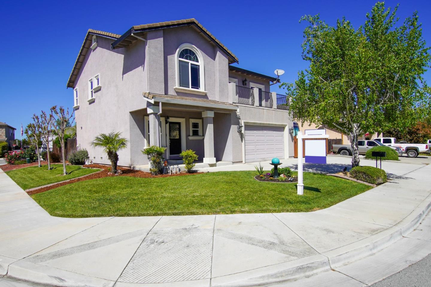 1890 Calistoga Drive