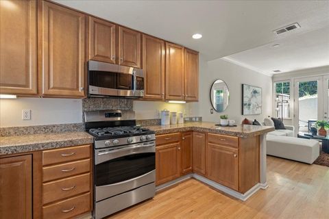Tiny photo for 182 Cuesta De Los Gatos Way, LOS GATOS, CA 95032 (MLS # ML82032907)