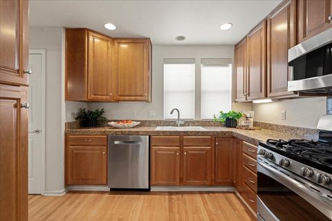 Tiny photo for 182 Cuesta De Los Gatos Way, LOS GATOS, CA 95032 (MLS # ML82032907)