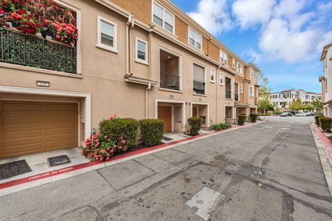 Tiny photo for 227 SIDERNO Court, SAN JOSE, CA 95111 (MLS # ML82041605)